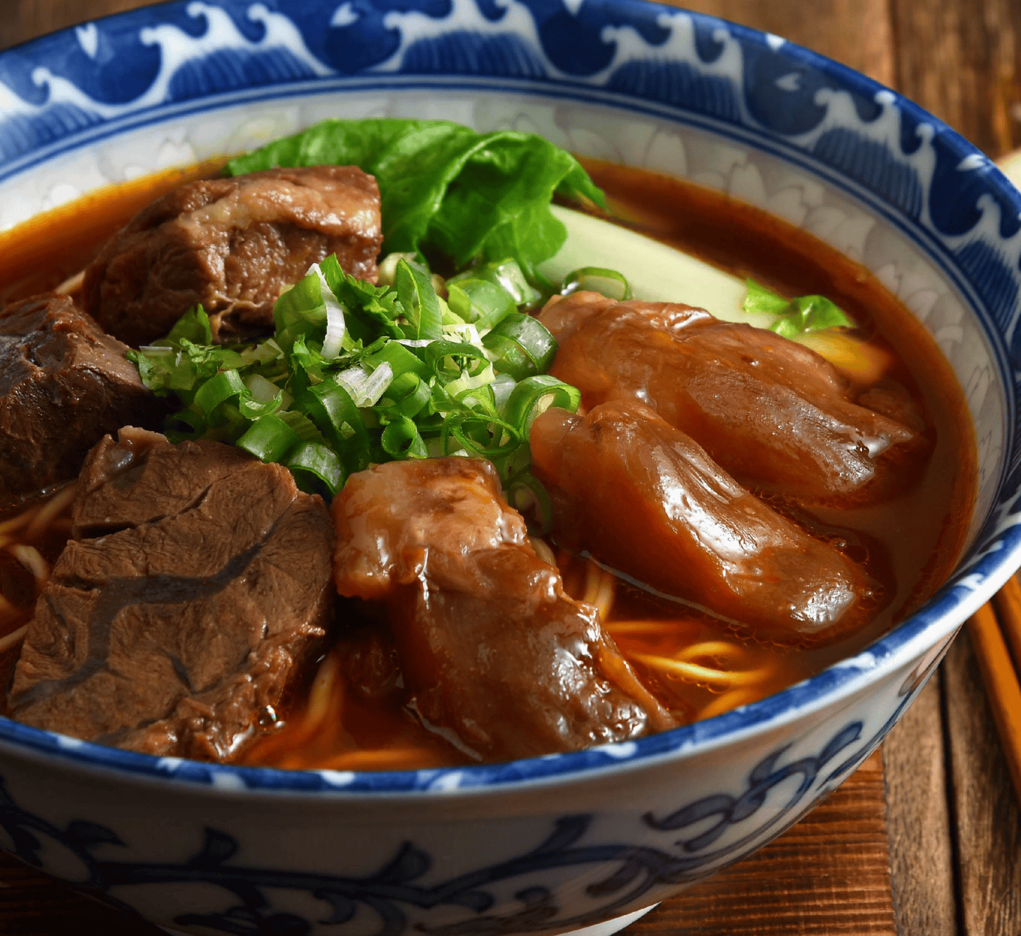 老山東牛肉麺>