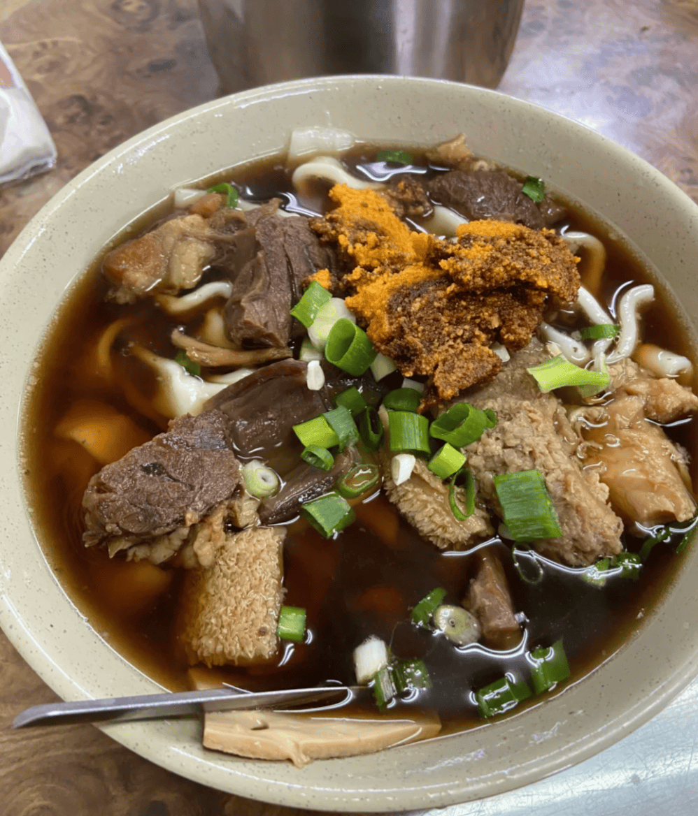 老山東牛肉麺>