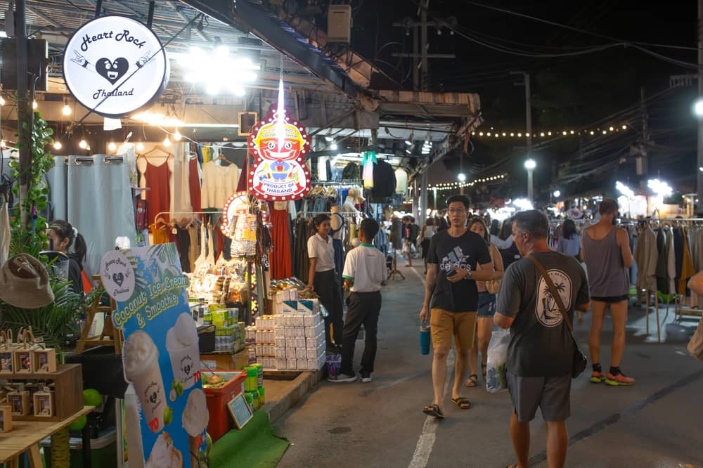 曼谷夜市2025｜3. 恰圖恰週末市集 Chatuchak Weekend Market